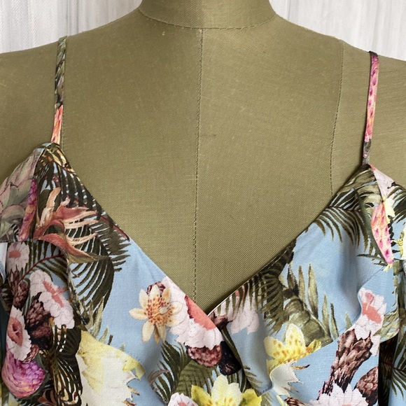 H&M wrap over spaghetti straps at shoulders! Long sleeves! maxi dress Size 10 - Picture 12 of 17